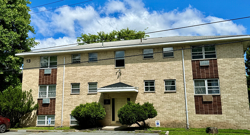 Bortz of The Kislak Co. sells 76-unit Jefferson Gardens for $3.225 million